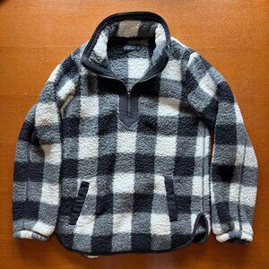 Ambercrombie & Fitch Black White Buffalo Print 1/4 Zip Jacket